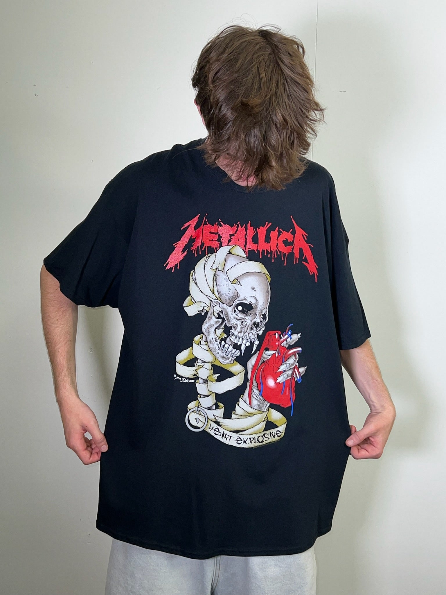 Metallica Heart Explosive Black Tee