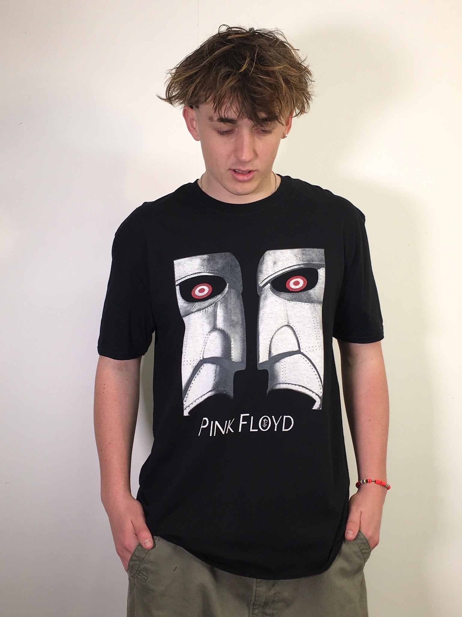 Pink Floyd Metal Heads Close Up Tee